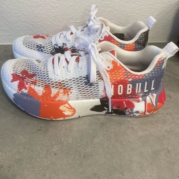 NWOT NOBULL Shoes - Picture 4 of 9